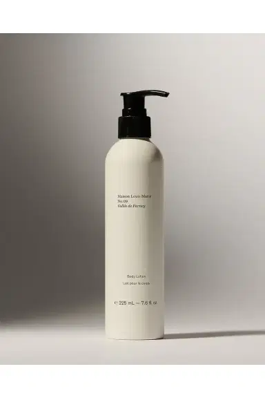 Maison Louis Marie No.09 Vallee de Farney Body Lotion | Thumbnail 4 Maison Louis Marie No.09 Vallee de Farney Body Lotion | Thumbnail 4