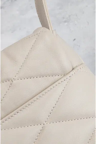 Saint Laurent Saint Laurent Le 5 A 7 Matelasse Shoulder Bag | Thumbnail 7 Saint Laurent Saint Laurent Le 5 A 7 Matelasse Shoulder Bag | Thumbnail 7