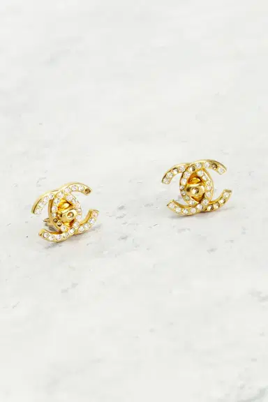 chanel Chanel 1996 CC Rhinestone Clip-On Earrings | Thumbnail 4 chanel Chanel 1996 CC Rhinestone Clip-On Earrings | Thumbnail 4