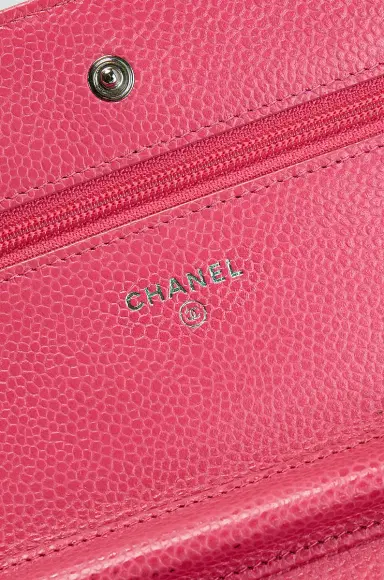 Chanel Chanel Caviar Classic Wallet On Chain | Thumbnail 5 Chanel Chanel Caviar Classic Wallet On Chain | Thumbnail 5