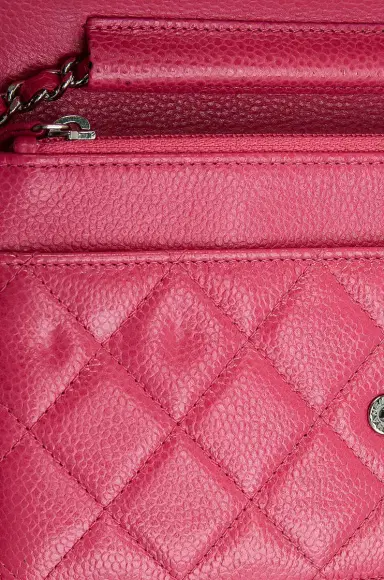 Chanel Chanel Caviar Classic Wallet On Chain | Thumbnail 8 Chanel Chanel Caviar Classic Wallet On Chain | Thumbnail 8