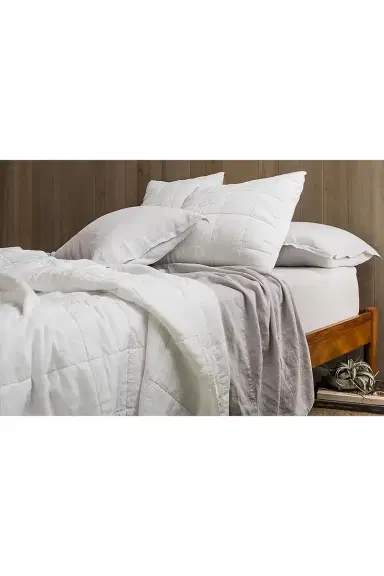 Parachute Linen Box Quilt | Thumbnail 3 Parachute Linen Box Quilt | Thumbnail 3