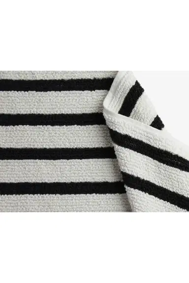 Parachute Organic Resort Stripe Tub Mat | Thumbnail 2 Parachute Organic Resort Stripe Tub Mat | Thumbnail 2