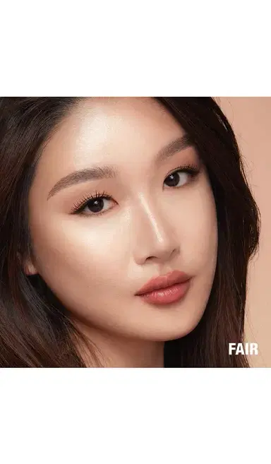 Charlotte Tilbury Hollywood Contour Wand | Thumbnail 2 Charlotte Tilbury Hollywood Contour Wand | Thumbnail 2
