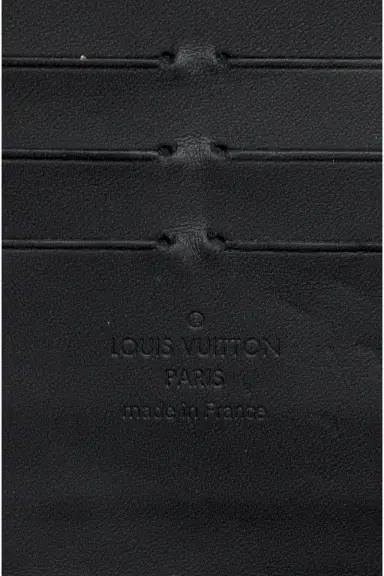 FWRD Renew Louis Vuitton Portefeuille Twisted Wallet On Chain | Thumbnail 7 FWRD Renew Louis Vuitton Portefeuille Twisted Wallet On Chain | Thumbnail 7