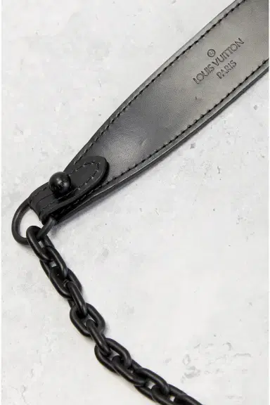 FWRD Renew Louis Vuitton Portefeuille Twisted Wallet On Chain | Thumbnail 10 FWRD Renew Louis Vuitton Portefeuille Twisted Wallet On Chain | Thumbnail 10