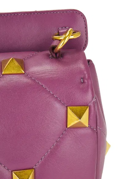 valentino garavani Valentino Garavani Medium Roman Stud Shoulder Bag | Thumbnail 8 valentino garavani Valentino Garavani Medium Roman Stud Shoulder Bag | Thumbnail 8