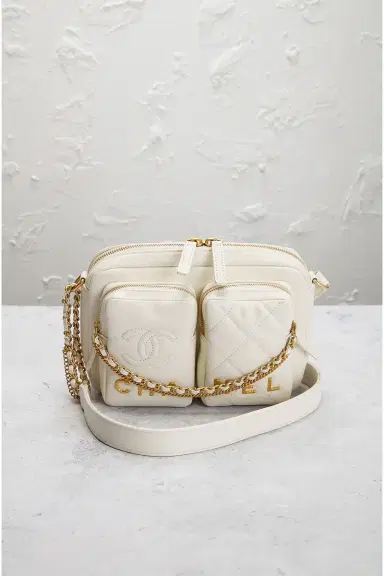 Chanel Chanel Caviar Pocket Camera Bag | Thumbnail 2 Chanel Chanel Caviar Pocket Camera Bag | Thumbnail 2
