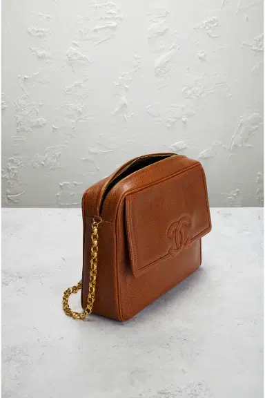 Chanel Chanel Caviar Vintage Timeless Camera Bag | Thumbnail 5 Chanel Chanel Caviar Vintage Timeless Camera Bag | Thumbnail 5