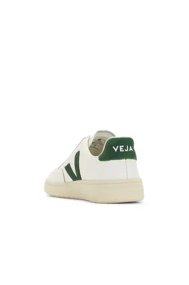 Veja V-12 | Thumbnail 5 Veja V-12 | Thumbnail 5