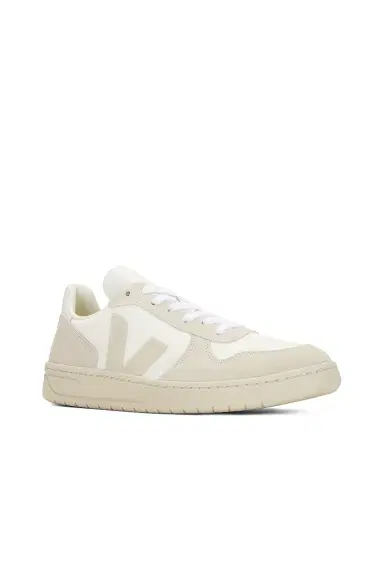 Veja V-10 Sneakers | Thumbnail 4 Veja V-10 Sneakers | Thumbnail 4
