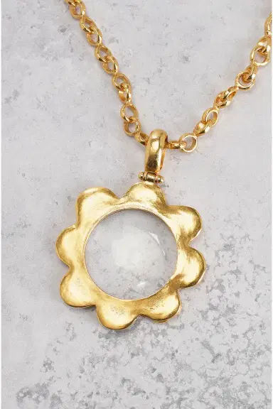 chanel Chanel 1996 Magnifying Glass Necklace | Thumbnail 6 chanel Chanel 1996 Magnifying Glass Necklace | Thumbnail 6
