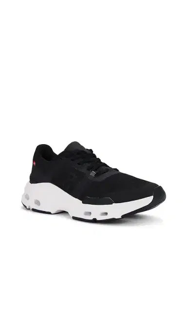 On Cloudpulse Sneaker | Thumbnail 2 On Cloudpulse Sneaker | Thumbnail 2
