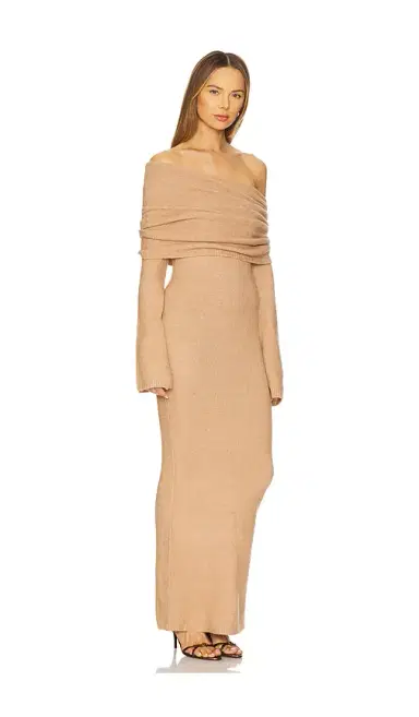 SEROYA Maya Gown | Thumbnail 2 SEROYA Maya Gown | Thumbnail 2