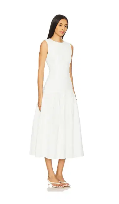 Elliatt Fifi Midi Dress | Thumbnail 2 Elliatt Fifi Midi Dress | Thumbnail 2