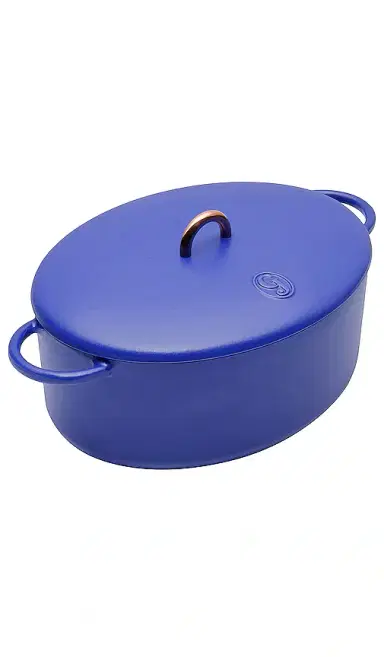Great Jones The Dutchess 6.75-Quart Dutch Oven | Thumbnail 2 Great Jones The Dutchess 6.75-Quart Dutch Oven | Thumbnail 2