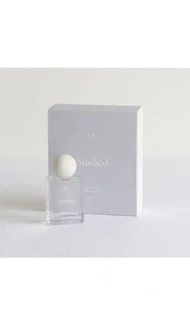 Liis Studied Eau de Parfum | Thumbnail 2 Liis Studied Eau de Parfum | Thumbnail 2