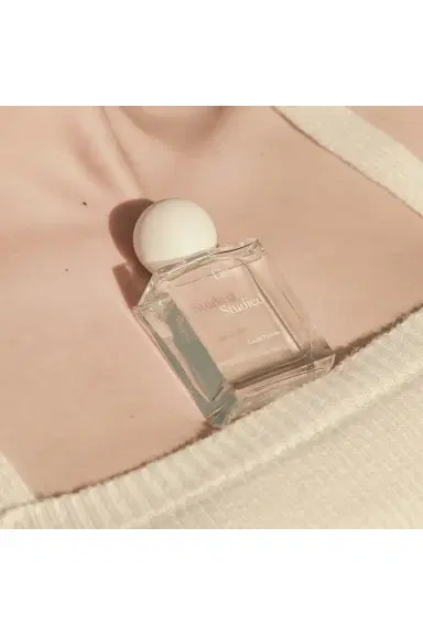 Liis Studied Eau de Parfum | Thumbnail 6 Liis Studied Eau de Parfum | Thumbnail 6
