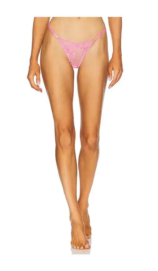 Sofia Thong Sofia Thong