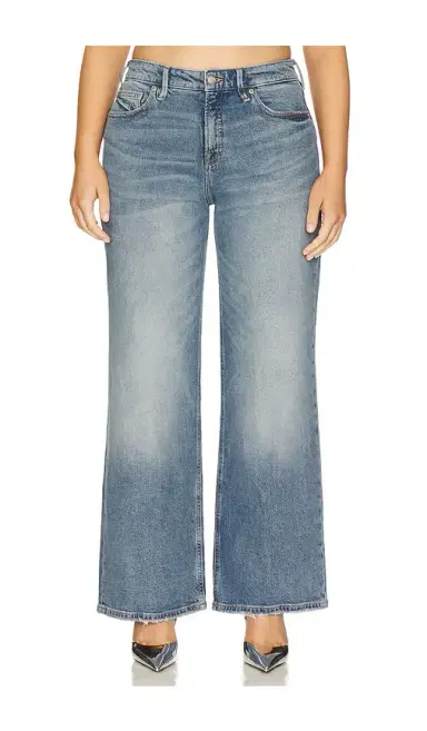 GOOD AMERICAN Good Petite Ease Jeans | Thumbnail 2 GOOD AMERICAN Good Petite Ease Jeans | Thumbnail 2