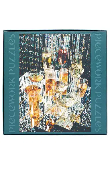 Piecework Disco Queen 500 Piece Puzzle | Thumbnail 2 Piecework Disco Queen 500 Piece Puzzle | Thumbnail 2
