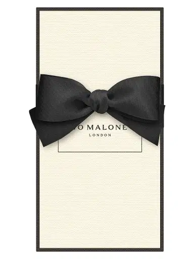 Jo Malone London Women's English Oak & Hazelnut Hand Cream | Thumbnail 2 Jo Malone London Women's English Oak & Hazelnut Hand Cream | Thumbnail 2