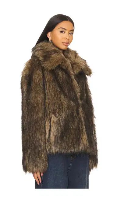 superdown Kennedy Faux Fur Coat | Thumbnail 2 superdown Kennedy Faux Fur Coat | Thumbnail 2