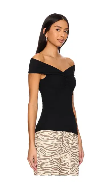 LIONESS Crue Off Shoulder Top | Thumbnail 2 LIONESS Crue Off Shoulder Top | Thumbnail 2