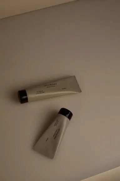 FRAMA Apothecary Hand Cream Tube 60mL | Thumbnail 3 FRAMA Apothecary Hand Cream Tube 60mL | Thumbnail 3