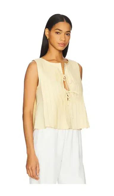 Elodie the Label Kali Linen Top | Thumbnail 2 Elodie the Label Kali Linen Top | Thumbnail 2