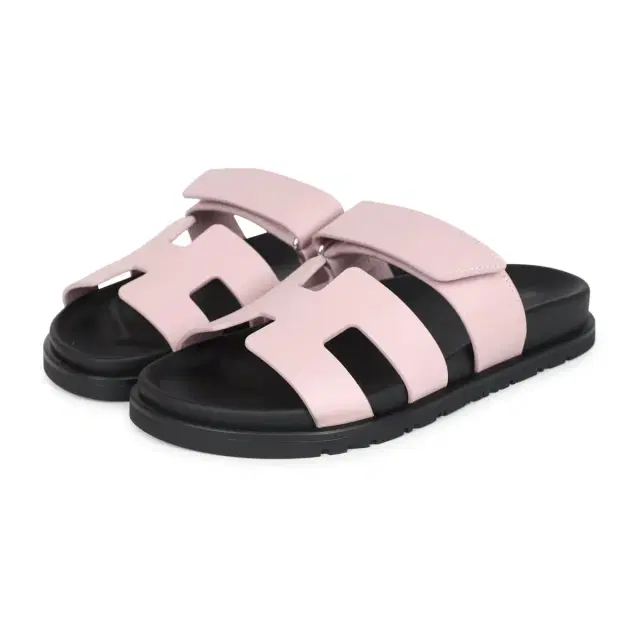Hermes Chypre Techno Sandals Rose Cancan Calfskin Palladium Hardware 35 EU Hermes Chypre Techno Sandals Rose Cancan Calfskin Palladium Hardware 35 EU