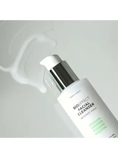 Bioeffect Women's Facial Cleanser | Thumbnail 3 Bioeffect Women's Facial Cleanser | Thumbnail 3