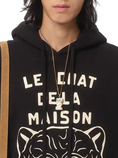 Valentino Garavani Men's Cotton Sweatshirt with Chat De La Maison Patch - Black | Thumbnail 5 Valentino Garavani Men's Cotton Sweatshirt with Chat De La Maison Patch - Black | Thumbnail 5