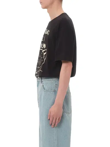 Valentino Garavani Men's Cotton T-Shirt with Chat De La Maison Print - Black | Thumbnail 4 Valentino Garavani Men's Cotton T-Shirt with Chat De La Maison Print - Black | Thumbnail 4