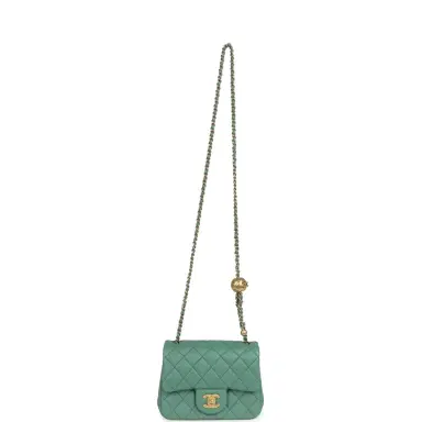 Chanel Chanel Mini Square Pearl Crush Flap Bag Green Lambskin Antique Gold Hardware | Thumbnail 7 Chanel Chanel Mini Square Pearl Crush Flap Bag Green Lambskin Antique Gold Hardware | Thumbnail 7