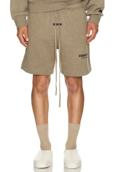 Fear of God ESSENTIALS Soccer Fleece Shorts | Thumbnail 3 Fear of God ESSENTIALS Soccer Fleece Shorts | Thumbnail 3