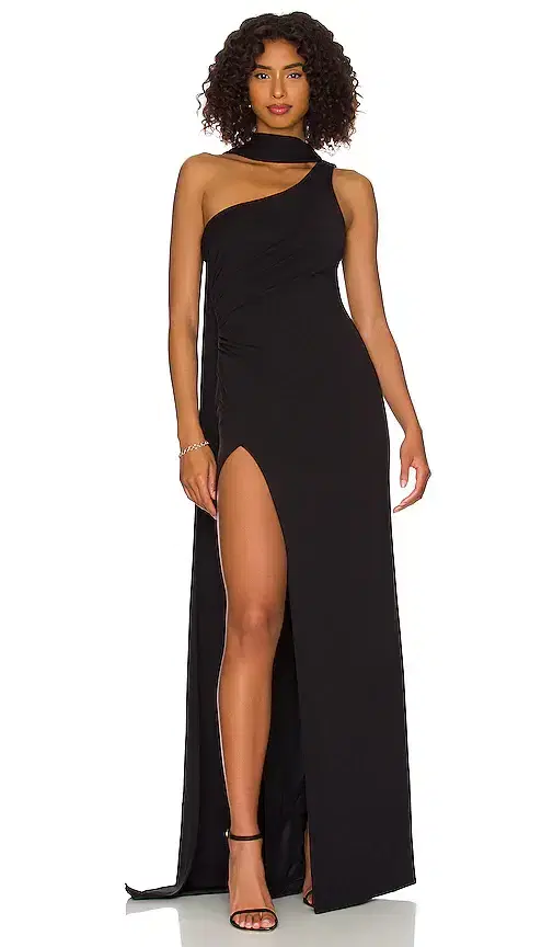 Amina Gown Amina Gown