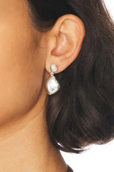 Dévé La Radieuse Earrings | Thumbnail 2 Dévé La Radieuse Earrings | Thumbnail 2