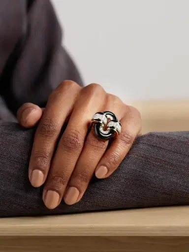 DAVID WEBB Small Oval Buckle 18-karat Gold, Platinum, Onyx, Diamond And Enamel Ring | Thumbnail 2 DAVID WEBB Small Oval Buckle 18-karat Gold, Platinum, Onyx, Diamond And Enamel Ring | Thumbnail 2