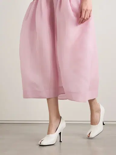 Khaite Eva Cutout Leather Pumps | Thumbnail 2 Khaite Eva Cutout Leather Pumps | Thumbnail 2
