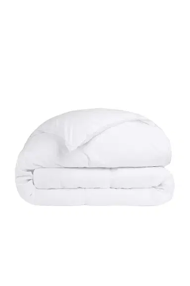 Parachute Midweight Down Alternative Duvet Insert | Thumbnail 1 Parachute Midweight Down Alternative Duvet Insert | Thumbnail 1