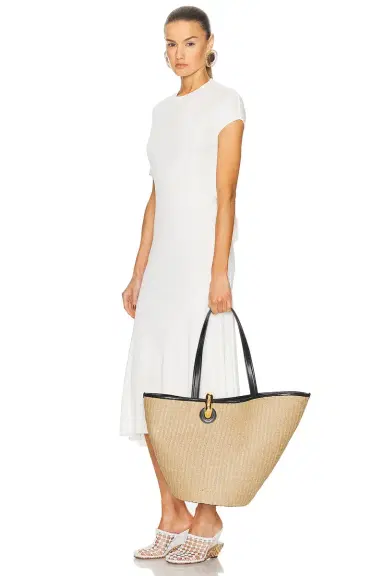 JACQUEMUS Le Bambola | Thumbnail 2 JACQUEMUS Le Bambola | Thumbnail 2
