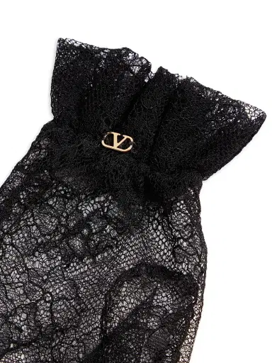 Valentino Garavani Women's VLogo Signature Lace Gloves - Black - Size 6 | Thumbnail 4 Valentino Garavani Women's VLogo Signature Lace Gloves - Black - Size 6 | Thumbnail 4