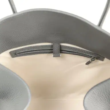 The Row The Row Soft Margaux 17 Bag Timouse Grey Calfskin Silver Hardware | Thumbnail 10 The Row The Row Soft Margaux 17 Bag Timouse Grey Calfskin Silver Hardware | Thumbnail 10