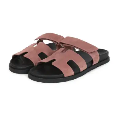HERMÈS Hermes Chypre Techno Sandal Rose Antique Suede Palladium Hardware 40 EU | Thumbnail 1 HERMÈS Hermes Chypre Techno Sandal Rose Antique Suede Palladium Hardware 40 EU | Thumbnail 1