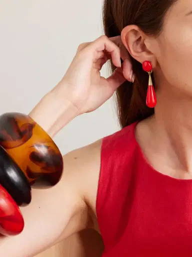 Dinosaur Designs Dew Drop Medium Gold-tone And Resin Earrings | Thumbnail 4 Dinosaur Designs Dew Drop Medium Gold-tone And Resin Earrings | Thumbnail 4