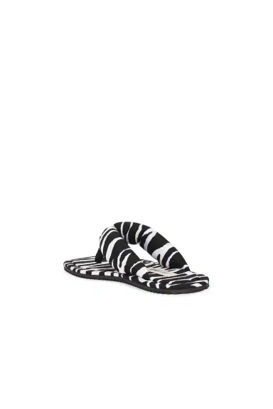 The Attico Indie Flat Thong Sandal | Thumbnail 3 The Attico Indie Flat Thong Sandal | Thumbnail 3