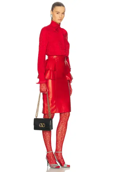 Valentino Garavani Vain Small Shoulder Bag | Thumbnail 2 Valentino Garavani Vain Small Shoulder Bag | Thumbnail 2
