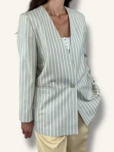 Jen Wonders Studio Striped blazer | Thumbnail 5 Jen Wonders Studio Striped blazer | Thumbnail 5