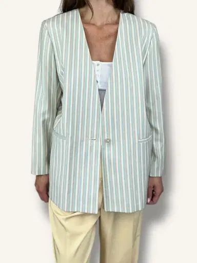 Jen Wonders Studio Striped blazer | Thumbnail 6 Jen Wonders Studio Striped blazer | Thumbnail 6